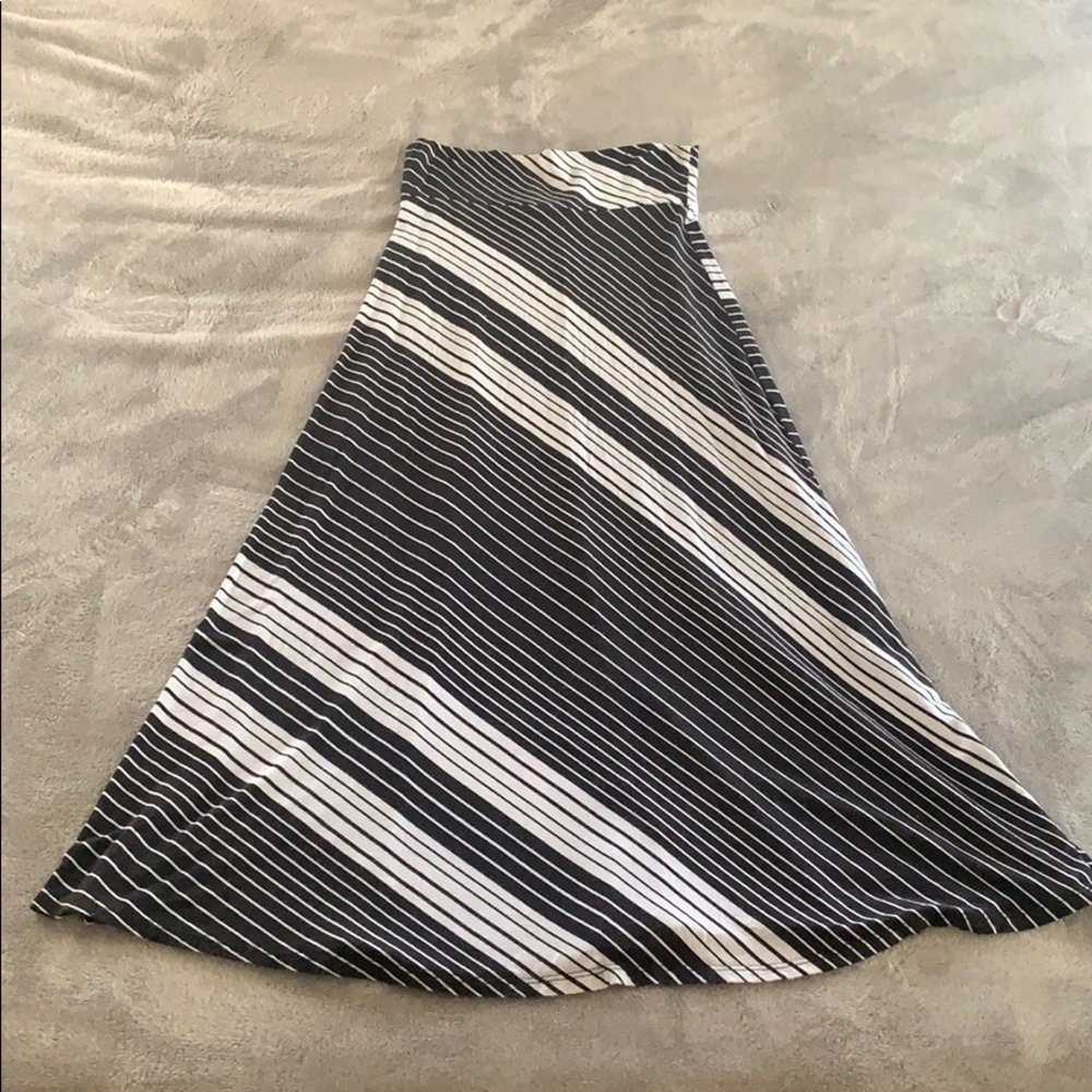 Black and white striped maxi skirt
